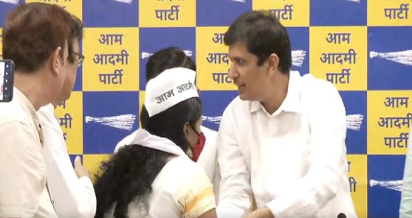 निगम चुनाव जीतने की तैयारी में AAP, बीजेपी कांग्रेस के कई नेता पार्टी में शामिल निगम चुनाव जीतने की तैयारी में AAP, बीजेपी कांग्रेस के कई नेता पार्टी में शामिल